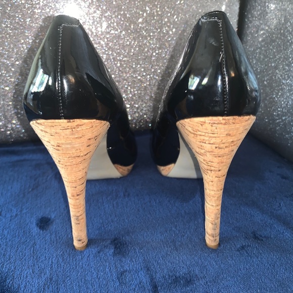 Black High Heels - Picture 4 of 6